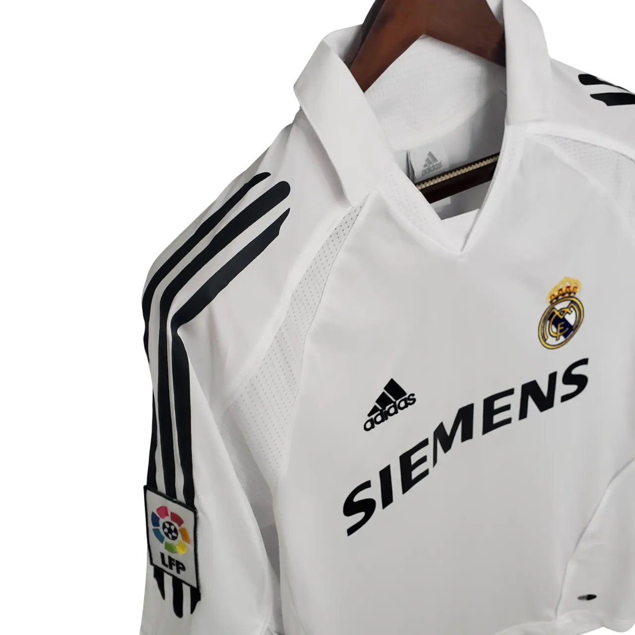 Camiseta Real Madrid Primera Equipación Retro 05/06