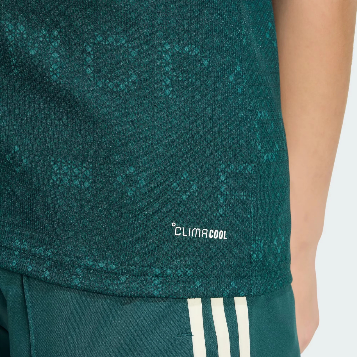 Conjunto de Niños Real Madrid Segunda Equipación 26/27